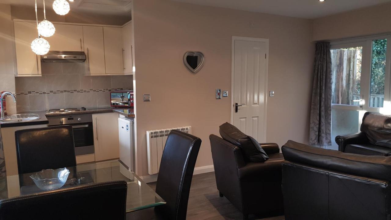 Valley Grove Bungalows Saundersfoot Exterior foto